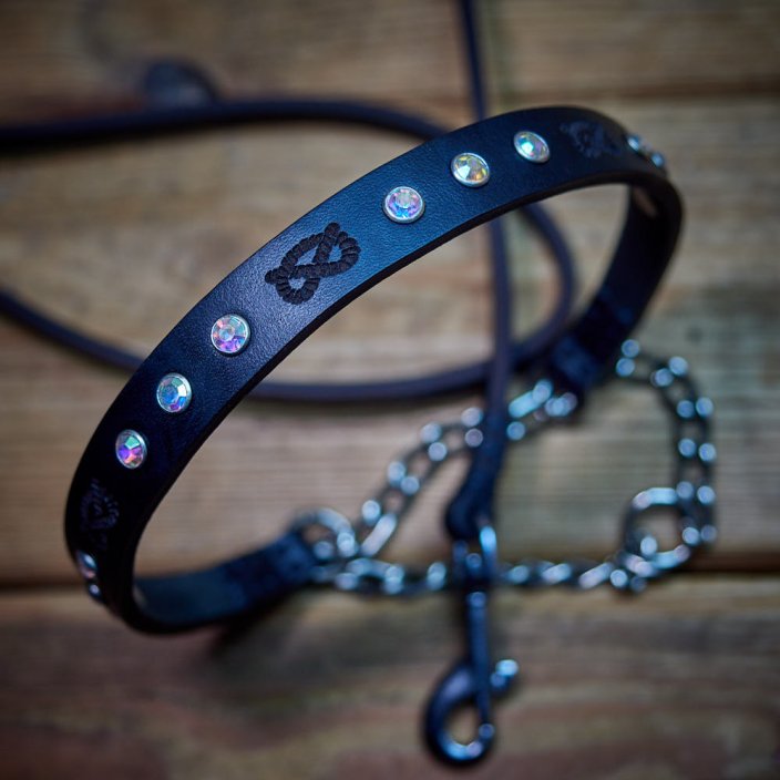 Swarovski Puppy Collar and Lead Set Swarovski Puppy Collar and Lead Set