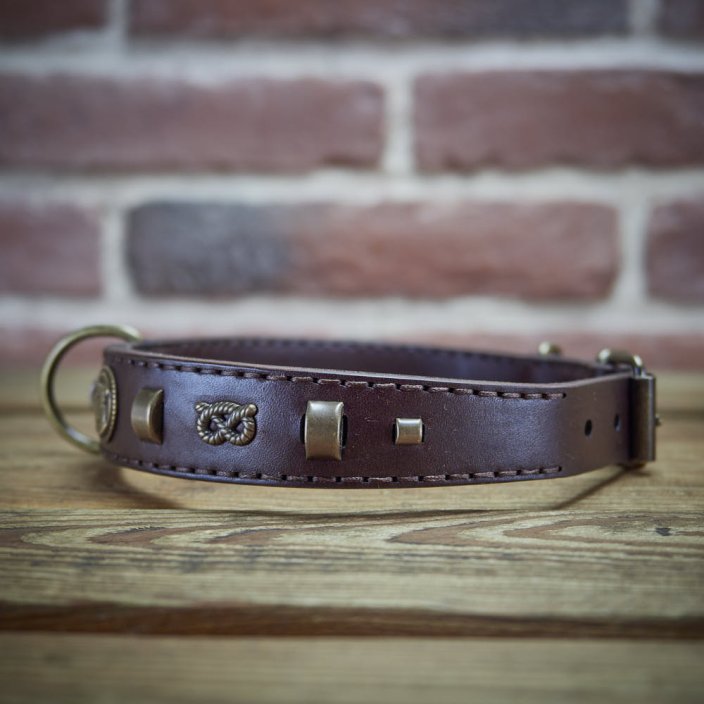 Vintage Paws Slade Czech Collar