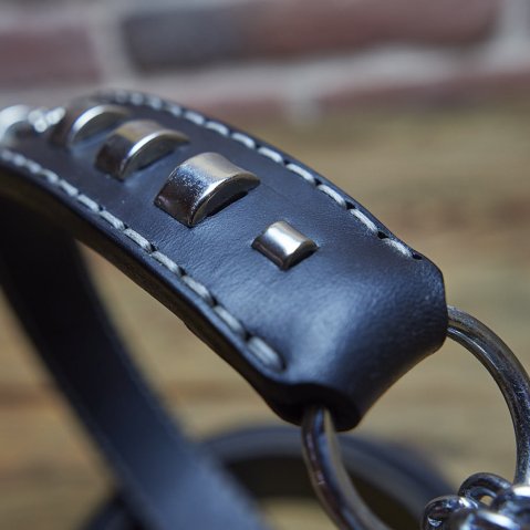 Comment repérer un vrai collier en cuir