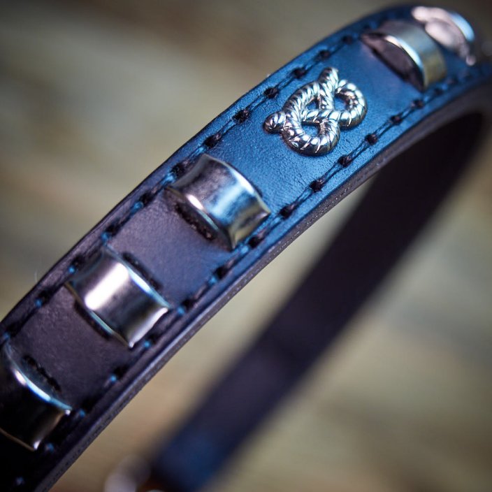 Chained Hot Shot Half Check Collar Chained Hot Shot Half Check Collar