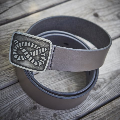 Leather Belt as a Legacy: Why Handcraft Matters