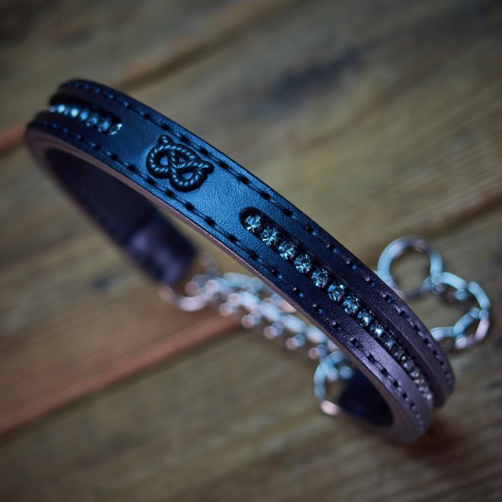 Dazzle Stone Half Check Collar Dazzle Stone Half Check Collar