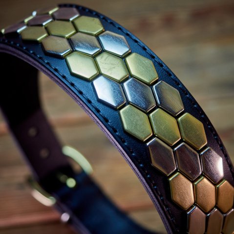 Hexagon Classic Collar