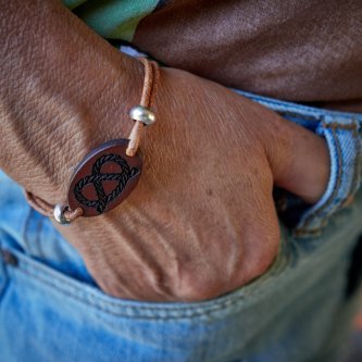 Slade Czech Leather Bracelets: hand-stitched pieces with your own style