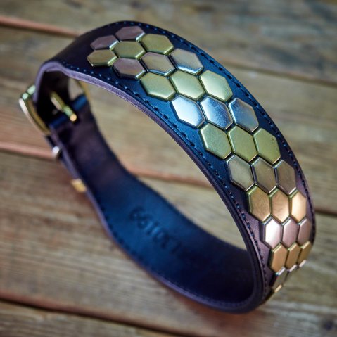 Hexagon Classic Collar