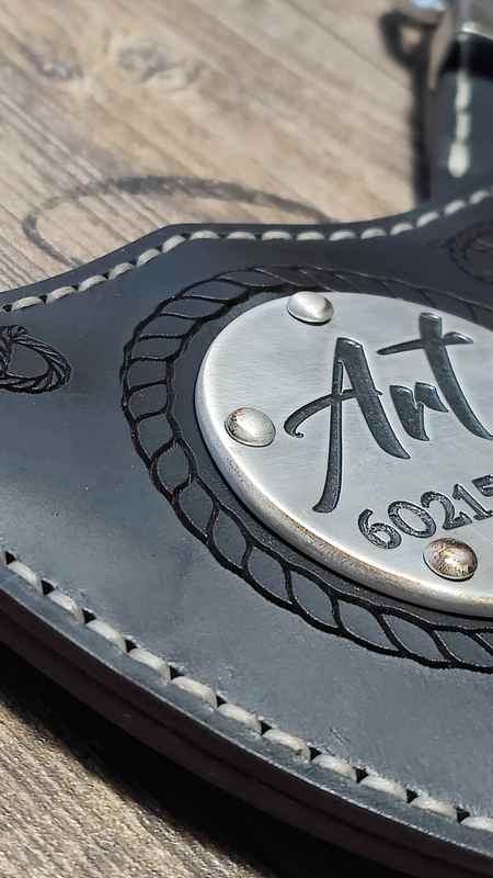 Jak se vyrábí psí postroj ve Slade Czech?