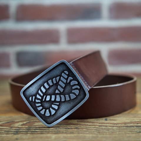 Comment fabrique-t-on vraiment une ceinture en cuir ?