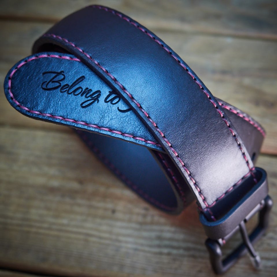 Kožený opasek jako dědictví: Proč dává smysl ruční práce?