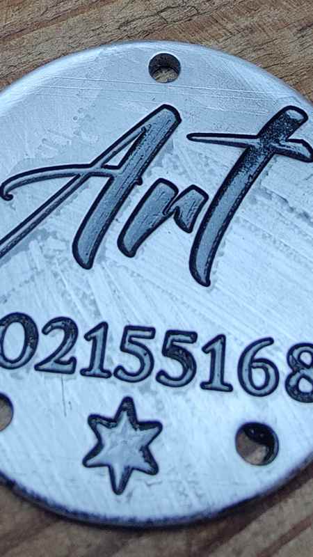 Jak se vyrábí psí postroj ve Slade Czech?