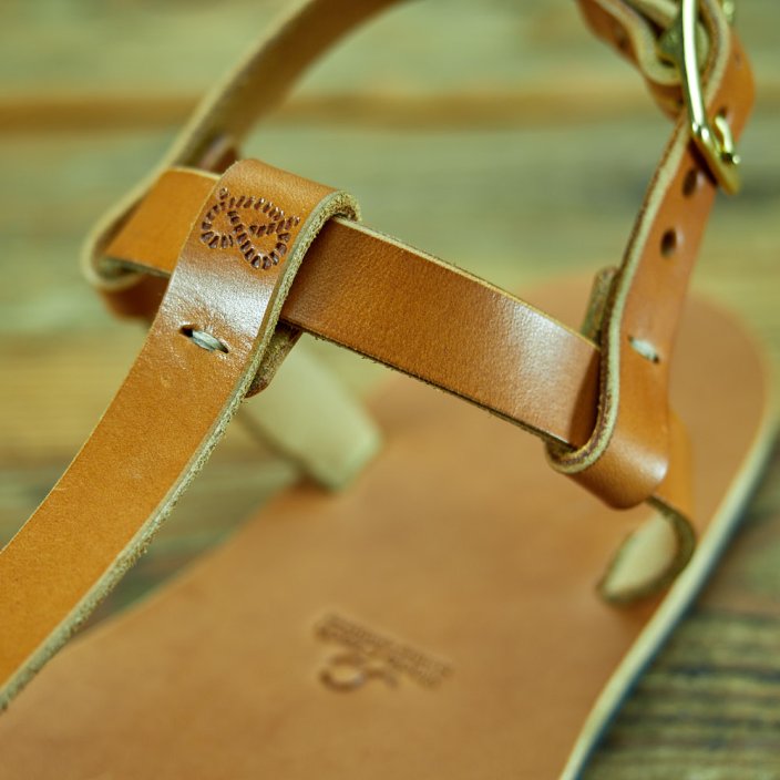 Barefoot sandals