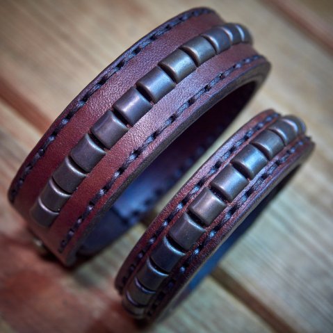 Bracelets en cuir Slade Czech : pièces cousues main avec ton propre style