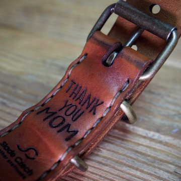 Get ready to adventure in style with personalised dog collars from Slade Czech
