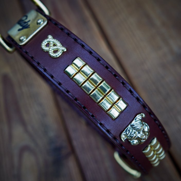 Two Heads Classic Collar Two Heads Classic Collar